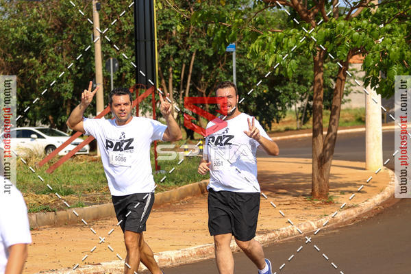 Buy your photos of the event5 Corrida pela paz no trnsito on Fotop