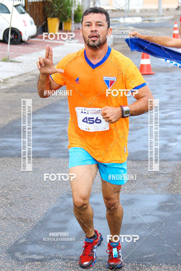 Compra tus fotos del eventoTrplice Corrida do Fortaleza En Fotop