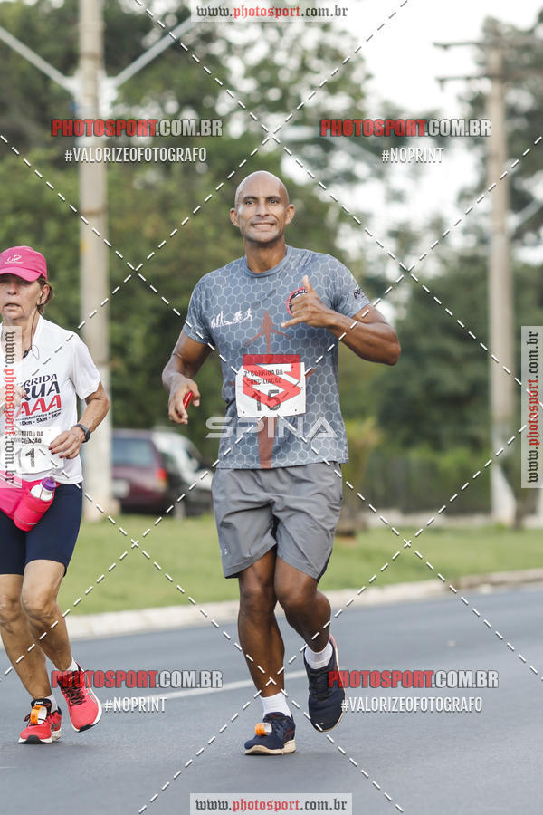 Achetez vos photos de l'vnement2 CORRIDA  DA RECONCILIAO  sur Fotop
