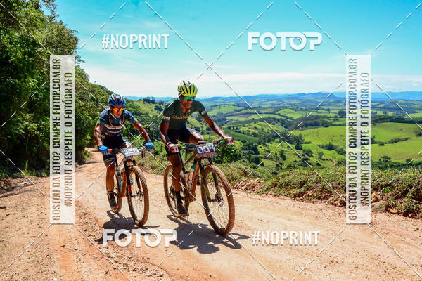 Buy your photos of the eventOURO BIKER on Fotop