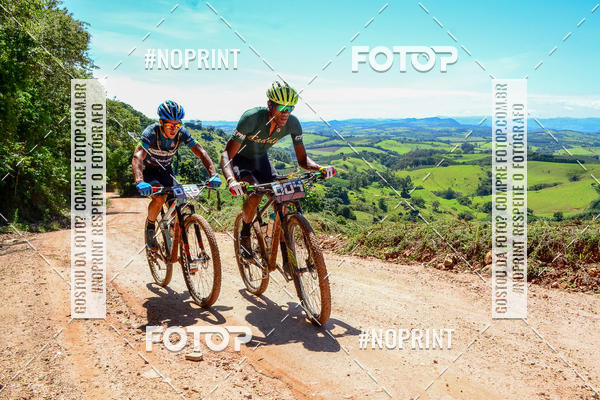 Buy your photos of the eventOURO BIKER on Fotop