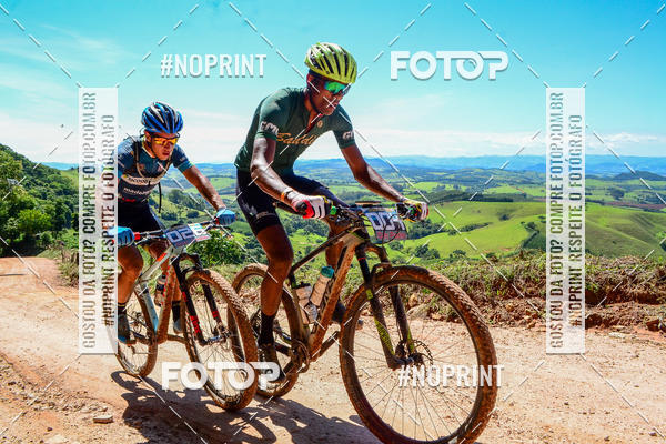 Buy your photos of the eventOURO BIKER on Fotop