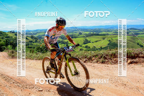 Buy your photos of the eventOURO BIKER on Fotop