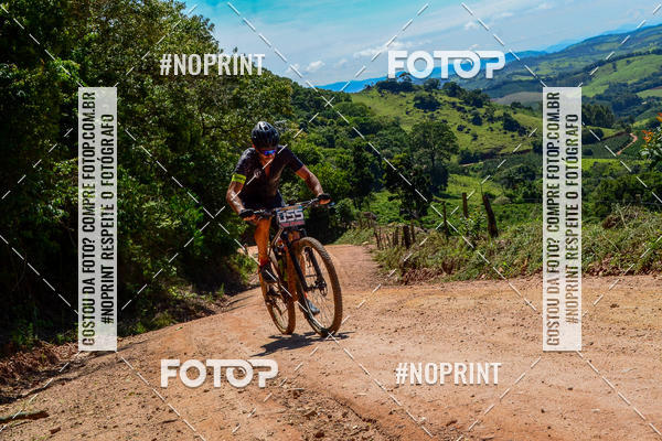 Buy your photos of the eventOURO BIKER on Fotop