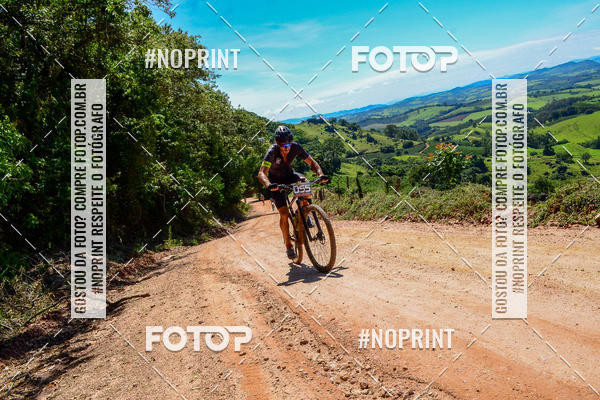 Buy your photos of the eventOURO BIKER on Fotop