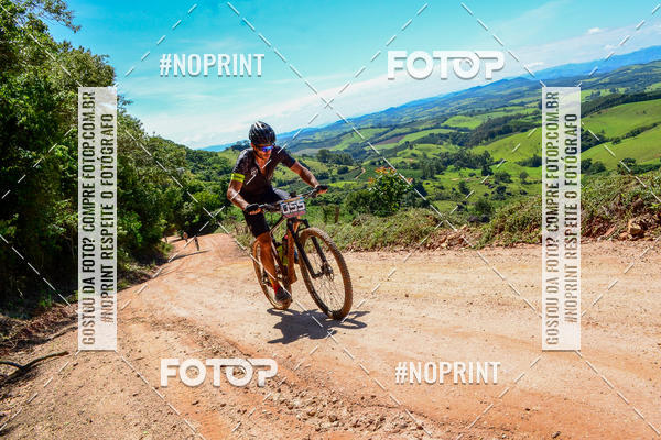 Buy your photos of the eventOURO BIKER on Fotop