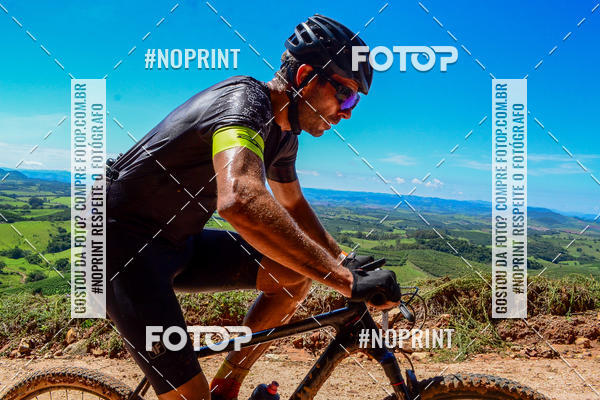 Buy your photos of the eventOURO BIKER on Fotop