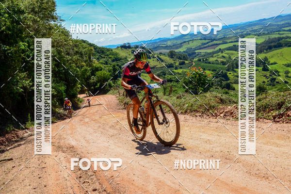 Buy your photos of the eventOURO BIKER on Fotop