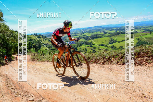 Buy your photos of the eventOURO BIKER on Fotop