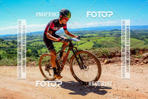 Buy your photos of the eventOURO BIKER on Fotop