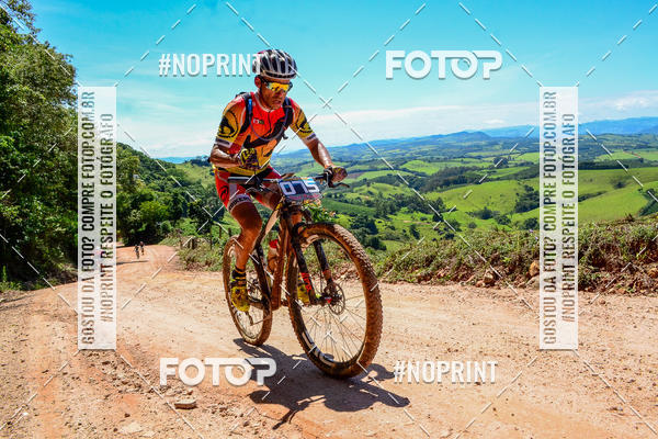 Buy your photos of the eventOURO BIKER on Fotop