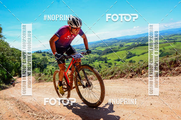 Buy your photos of the eventOURO BIKER on Fotop