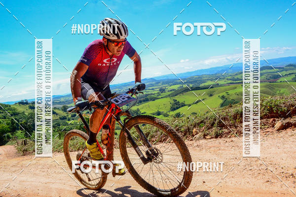 Buy your photos of the eventOURO BIKER on Fotop
