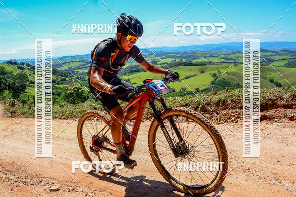Buy your photos of the eventOURO BIKER on Fotop
