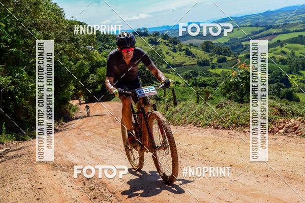 Buy your photos of the eventOURO BIKER on Fotop