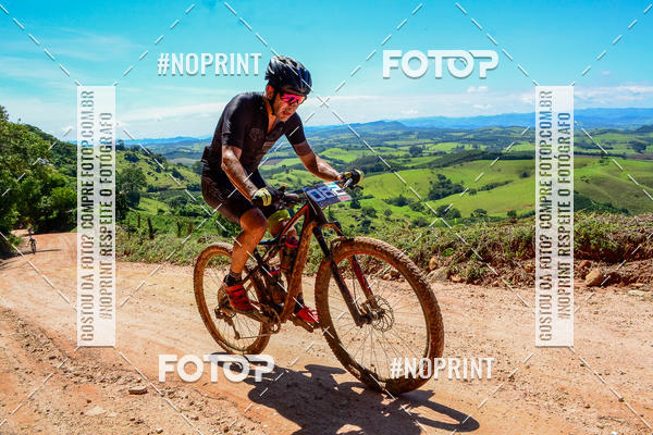 Buy your photos of the eventOURO BIKER on Fotop