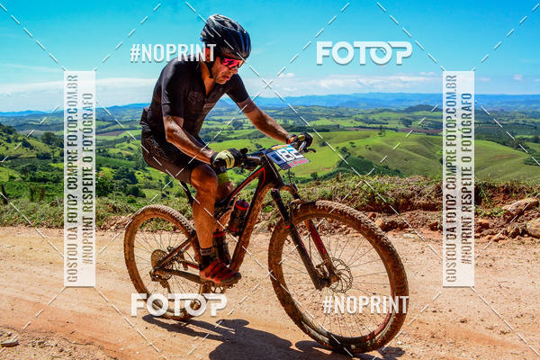 Buy your photos of the eventOURO BIKER on Fotop