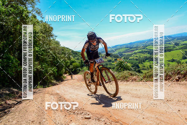 Buy your photos of the eventOURO BIKER on Fotop