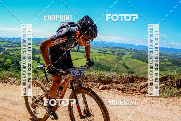 Buy your photos of the eventOURO BIKER on Fotop