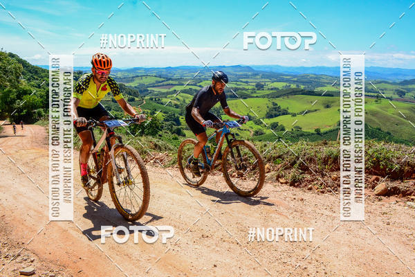 Buy your photos of the eventOURO BIKER on Fotop