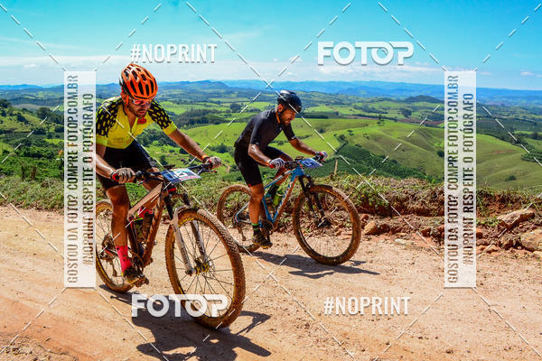 Buy your photos of the eventOURO BIKER on Fotop