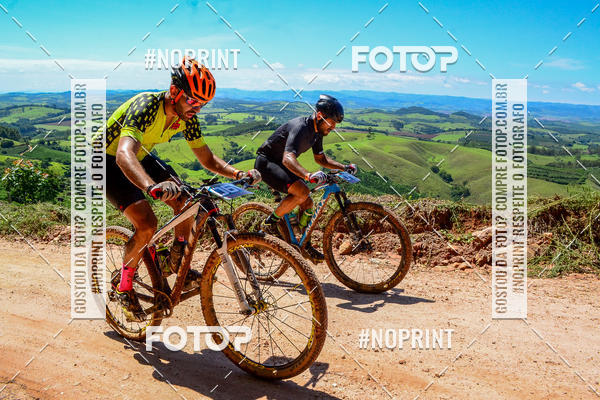 Buy your photos of the eventOURO BIKER on Fotop