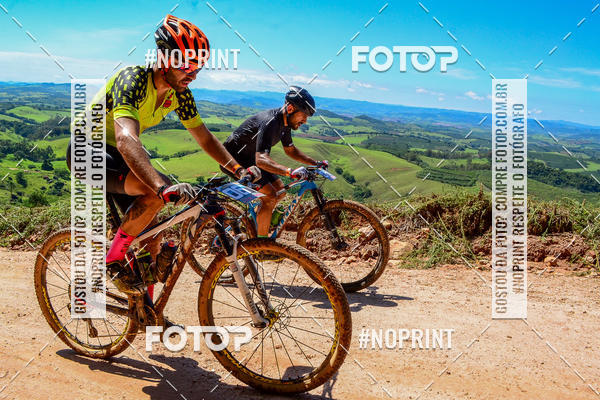 Buy your photos of the eventOURO BIKER on Fotop