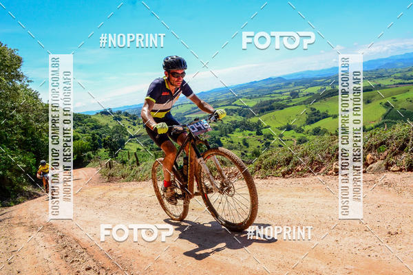 Buy your photos of the eventOURO BIKER on Fotop