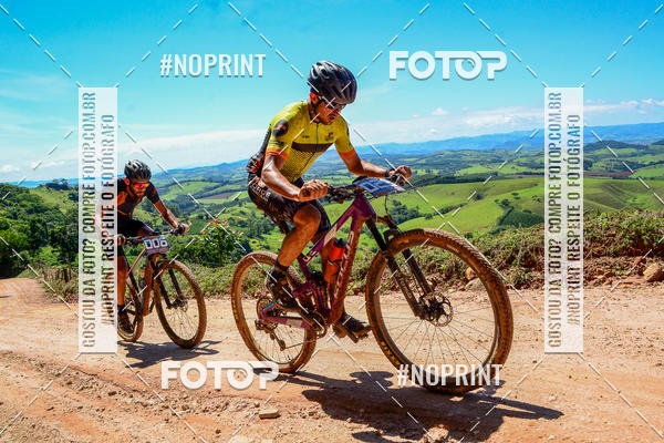 Buy your photos of the eventOURO BIKER on Fotop