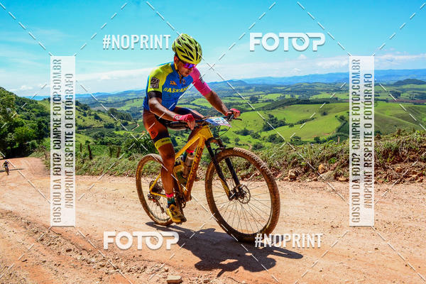 Buy your photos of the eventOURO BIKER on Fotop