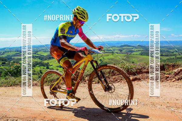 Buy your photos of the eventOURO BIKER on Fotop
