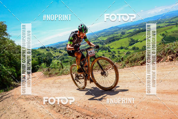 Buy your photos of the eventOURO BIKER on Fotop