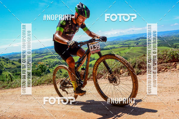 Buy your photos of the eventOURO BIKER on Fotop