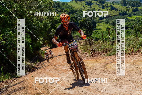 Buy your photos of the eventOURO BIKER on Fotop