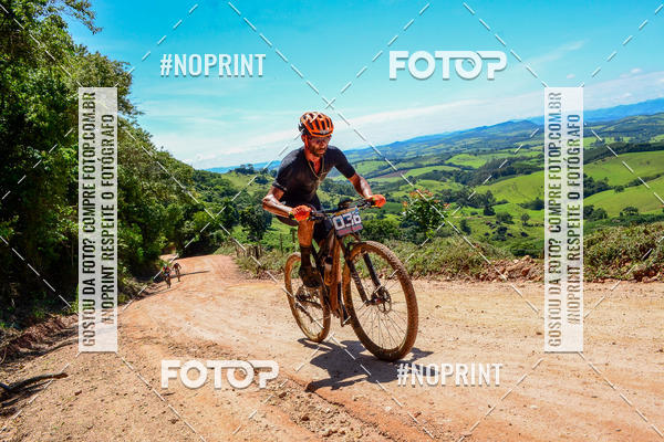 Buy your photos of the eventOURO BIKER on Fotop