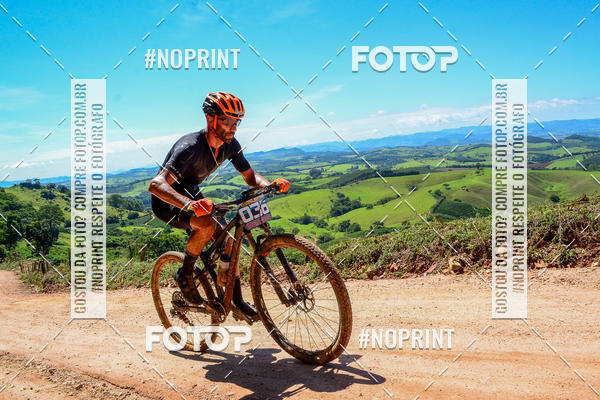 Buy your photos of the eventOURO BIKER on Fotop