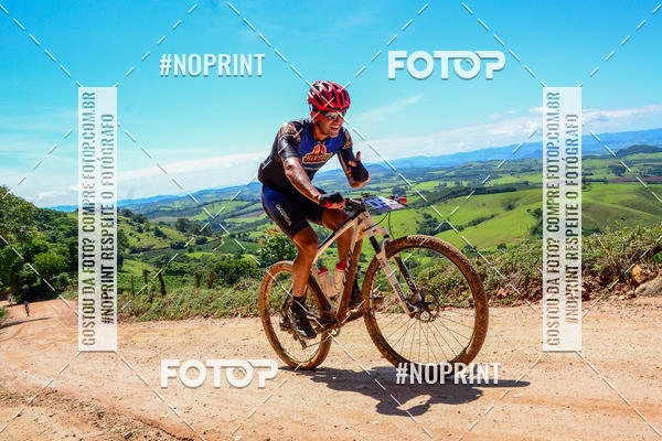 Buy your photos of the eventOURO BIKER on Fotop