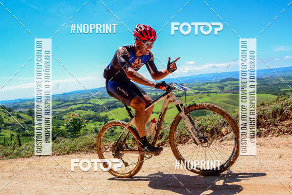 Buy your photos of the eventOURO BIKER on Fotop