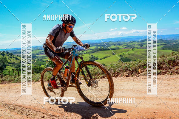 Buy your photos of the eventOURO BIKER on Fotop
