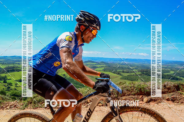 Buy your photos of the eventOURO BIKER on Fotop