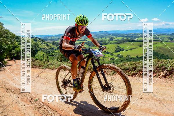 Buy your photos of the eventOURO BIKER on Fotop