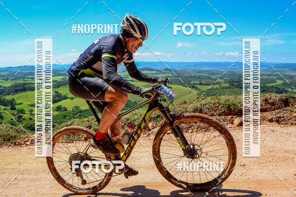 Buy your photos of the eventOURO BIKER on Fotop