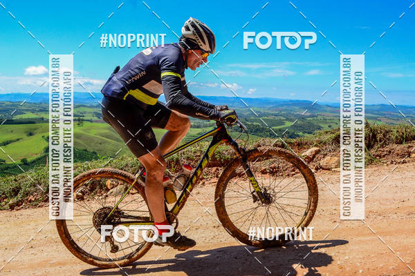 Buy your photos of the eventOURO BIKER on Fotop