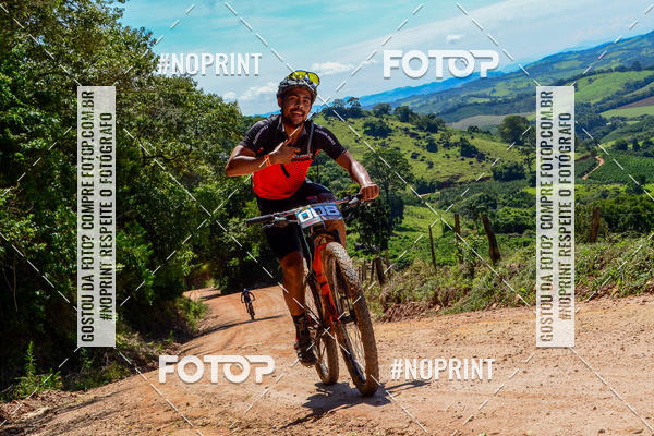 Buy your photos of the eventOURO BIKER on Fotop