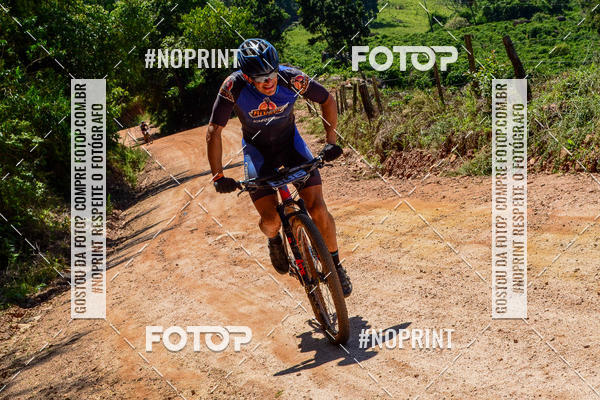 Buy your photos of the eventOURO BIKER on Fotop