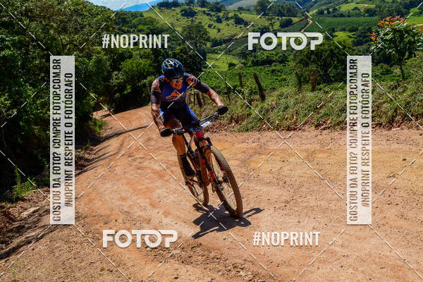 Buy your photos of the eventOURO BIKER on Fotop