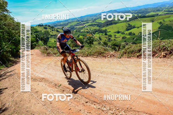 Buy your photos of the eventOURO BIKER on Fotop