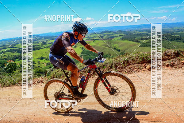 Buy your photos of the eventOURO BIKER on Fotop