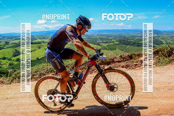 Buy your photos of the eventOURO BIKER on Fotop