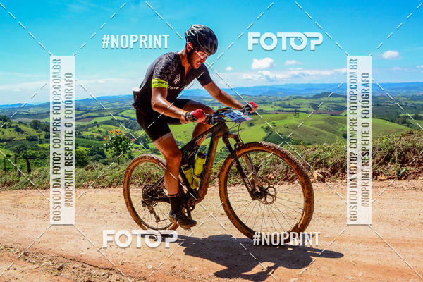Buy your photos of the eventOURO BIKER on Fotop